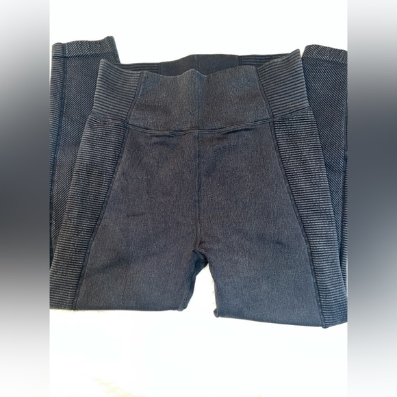 AERIE Offline High Waisted Ribbed Seamless Leggings | Large | NWOT - Picture 1 of 12